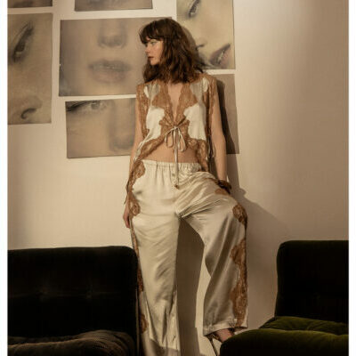 Pantal&oacute;n raso detalles